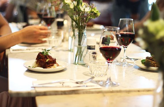 Table6 Tour Galerie